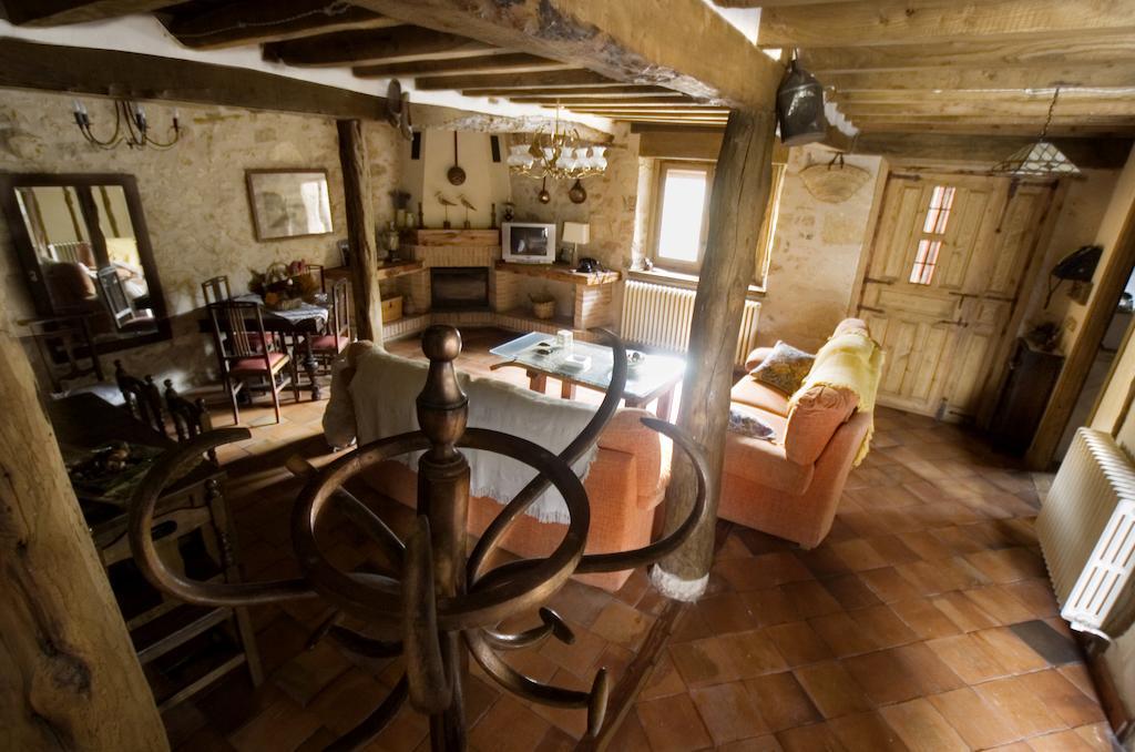 La Fuente Del Poval Guest House Caballar Rom bilde