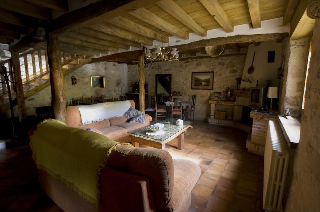 La Fuente Del Poval Guest House Caballar Rom bilde